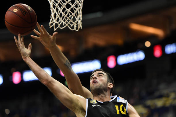 新援的加入 新援的加入