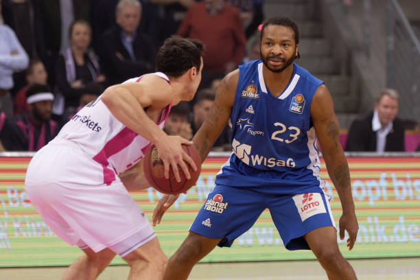 一贯态度 一贯态度